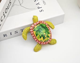 亀虹様 虹色の樹脂製カメ - 願いが込められた - Etsy 日本