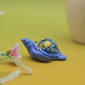 Turtle Statue Resin-turtle ornaments figurine statues & sculptures-hand-Painted turtle resin sculpture-Gift for Friends-Butterfly pattern