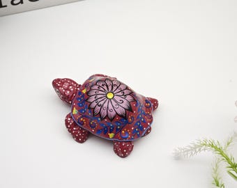 Resin Turtle Statue: Handmade Collectible Decor