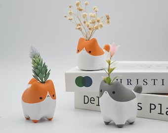Handmade Terracotta Cat Vase: Mini Flower & Incense Holder