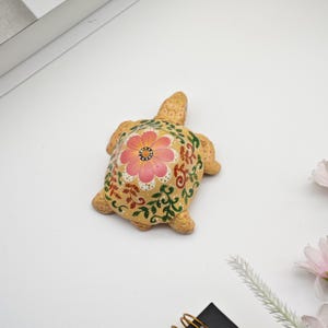 Resin Turtle Figurine-Turtle Decor Statue-Turtle Collectible-Hand painted turtles-Cute turtle statue gift-Flower pattern turtle