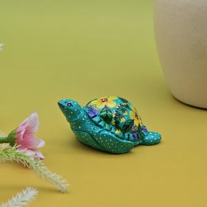 Turtle Statue Resin-turtle ornaments figurine statues & sculptures-hand-Painted turtle resin sculpture-Gift for Friends-Turtle gift item