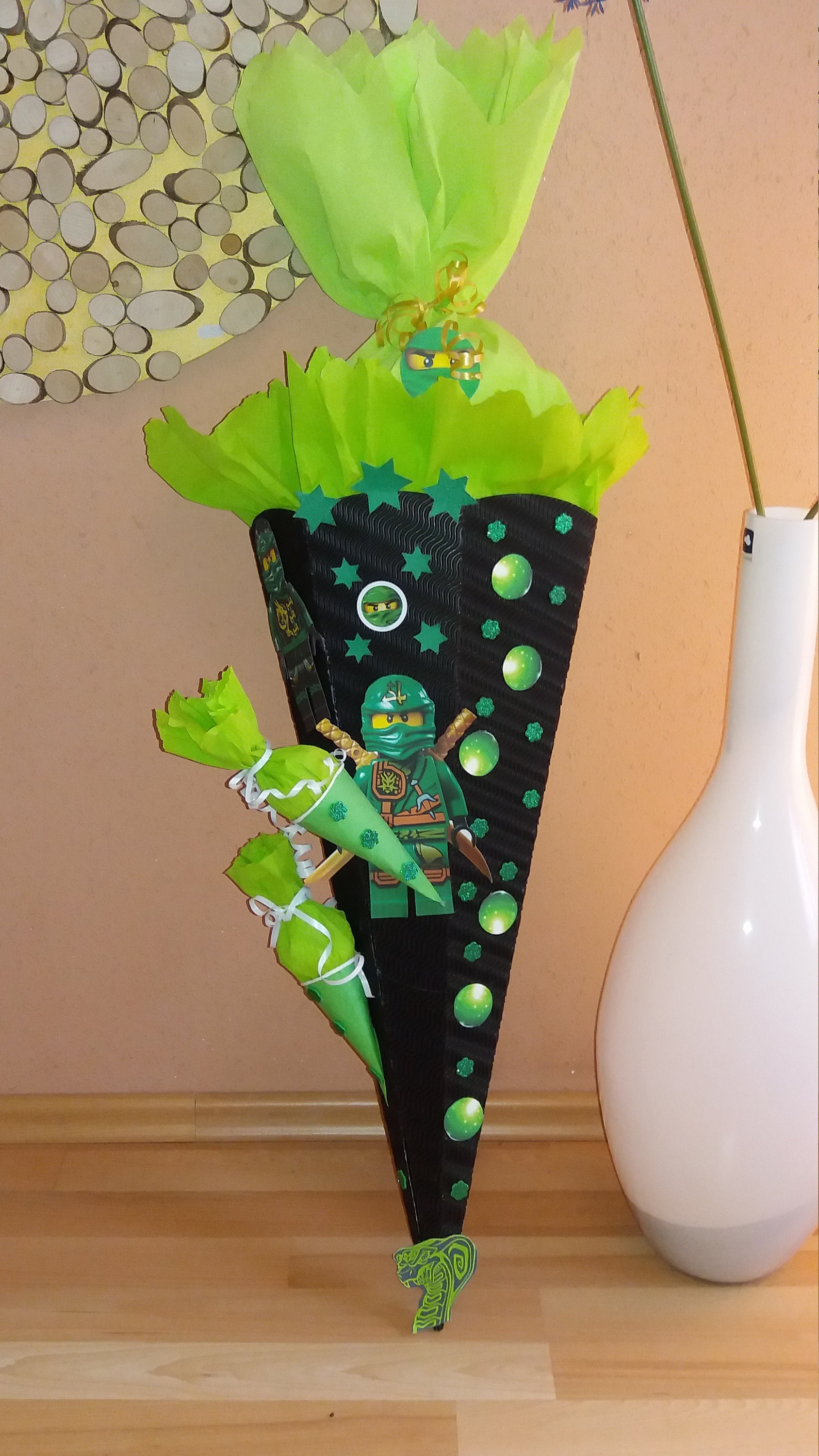 HANDARBEIT SCHULTÜTE NINJAGO 100 CM MIT NAMENSWUNSCH HANDARBEIT SCHULTÜTE NINJAGO 100 CM MIT NAMENSWUNSCH