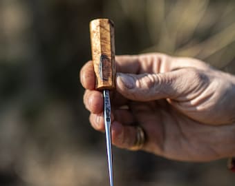 Stitching awl. Leather sewing. Prod. Leathercraft working. Drilling awl.