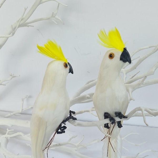 2 Large Artificial White Parrots Cockatoo Cockatiel Feathered Tropical Foam Birds Flower Home Party Decoration Craft