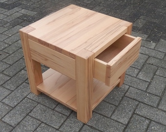 Solid beech heartwood bedside table. Model "Farah"