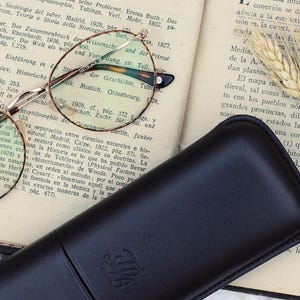 Custodia per occhiali in pelle artigianale, regalo di pelletteria, pelletteria per uomo, molti colori disponibili Custodia per occhiali in pelle per donna o uomo