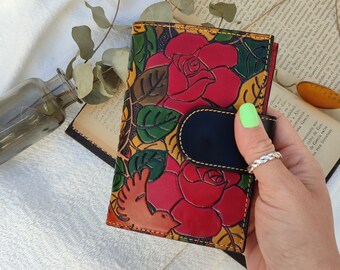 Roses Floral Wallet, Engraved Roses Floral Wallet for Women, Boho Floral Wallet Hadnmade, Bohemian Leather Floral Girly Wallet