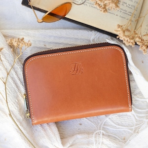 Zip Around Leather Wallet for Women, medium seized Leather coin cash cards Wallet, Leather Clutch Wallet, Gifts for Her, leather wallet