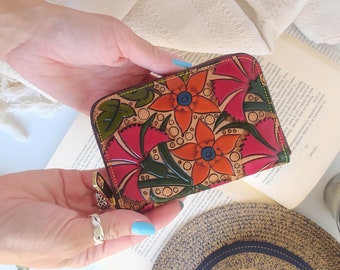 Zip Around leather wallet, leather purse with flowers, Leather Wallet for women, zippered wallet women, wallet women flowers