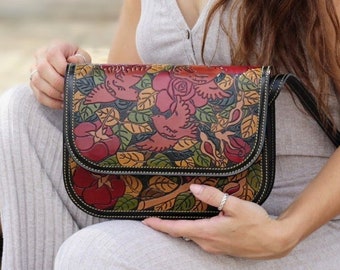 Floral tooled leather bag for women, hand made tooled leather handbag, hand painted handbag, hand painted bag leather,