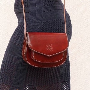 Sac crossbody brun en cuir fait à la main - Sac à main de sac de selle pour femmes