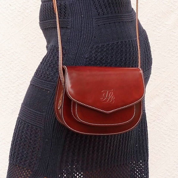 Leder-Satteltasche, kleine braune Leder-Umhängetasche, handgefertigte Lederhandtasche für Frauen, kleine cognacfarbene Umhängetasche aus Leder für sie