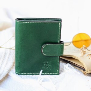 Blue Handmade full grain small Leather Wallet, womens minimalist wallet, Womens Cute Mini wallet, women mini Wallet, Perfect Gift for women Green