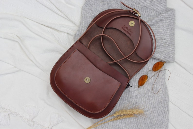 Retro Style Crossbody Purse Handcrafted Brown Leather Bag Leather satchel bag for her Gifts for wife anniversary gift image 5