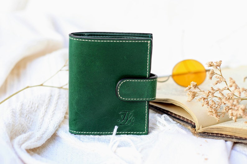 Mini brown leather wallet, small handmade leather wallet for women for men, billfold leather wallet with coin pocket, leather goods for her Green