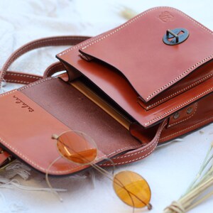 Stylish Mini Crossbody Bag in Genuine Leather with Buckle Detail image 3