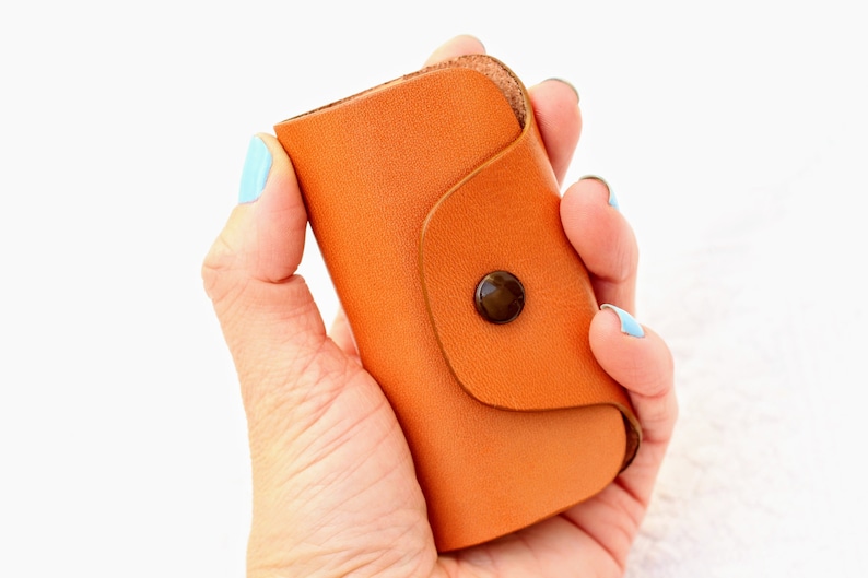 Monogram Gift for Christmas Personalized Initial leather Keyring Personalized Leather key case Personalized leather keychain