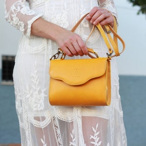 Red crossbody leather purse, detachable strap leather handmade crossbody purse, fashionable hanbags for women Żółty