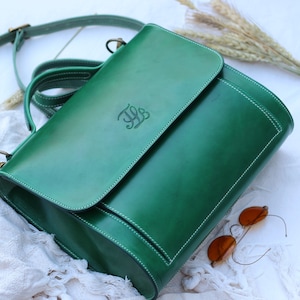Green Leather purse with removable strap and top handle || leather teacher bag for small laptop || leather laptop bag for women