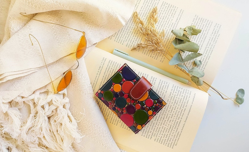 Mini leather wallet with coin pouch, teeny women leather wallet, little leather mini wallet, tooled mini purse, small cute women wallet image 5