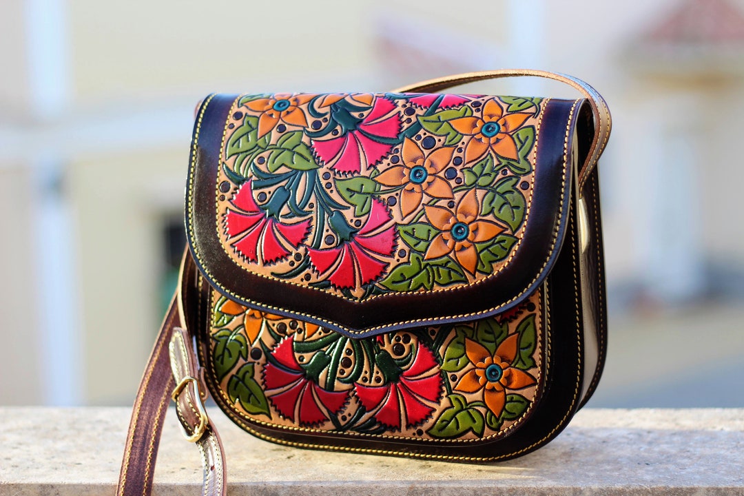 Crossbody Purse. Hand Tooled Leather, Card Slots, and Cotton Lining