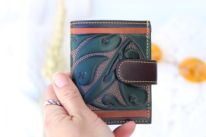 Prairie Plains Spirit Fall Leaves Foldable Wallet
