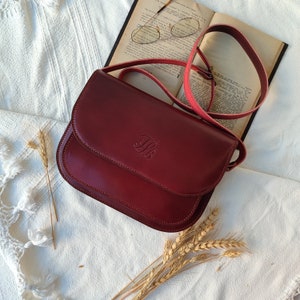 Brown leather crossbody bag for women, personalized leather gifts, leather purse for women, brown leather purse, minimalist bag