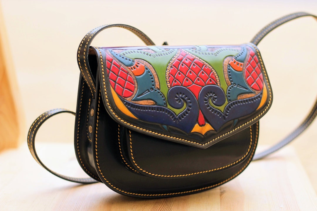 Small Tooled Crossbody Purse, Spanish Handmade Leather Purse, Small