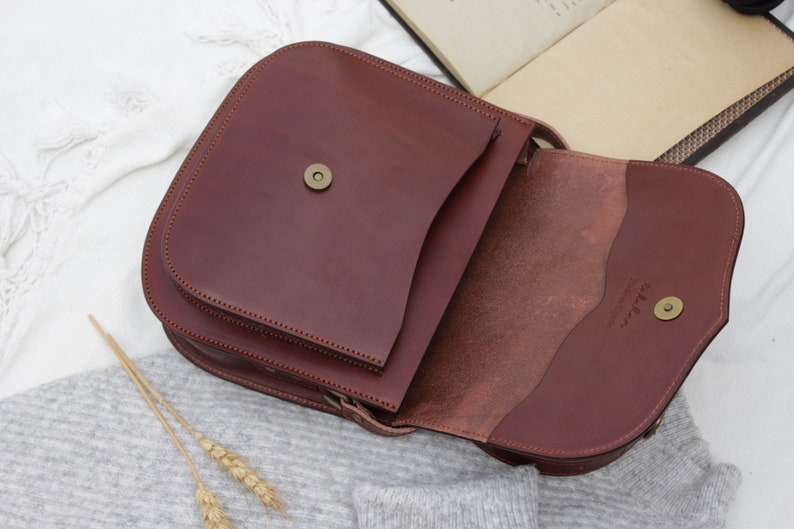 Brown Leather saddle Bag for women, women's Leather bag, Handmade leather crossbody bag, leather bag for women, crossbody leather handbag image 2