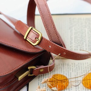 Sustainable Full Grain Leather Crossbody Bag handmade, Medium Sized Leather Saddle Bag, Crossbody Brown Leather Handbag for women image 5