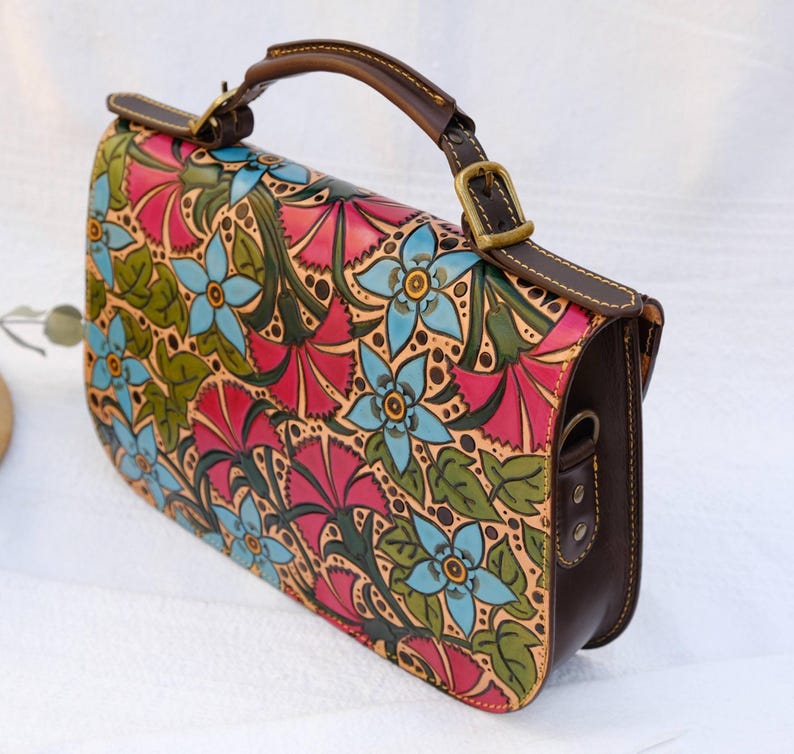 Vintage top handle leather bag, tooled Leather bag with flowers, artful purses craftsmanship, timeless pocketbook for women, timeless style image 8