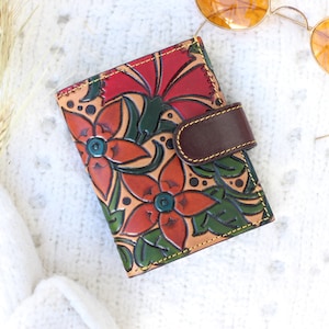 Tooled Flowers leather women wallet, Embossed leather small wallets for women, Mini Leather cash wallet, gifts for her