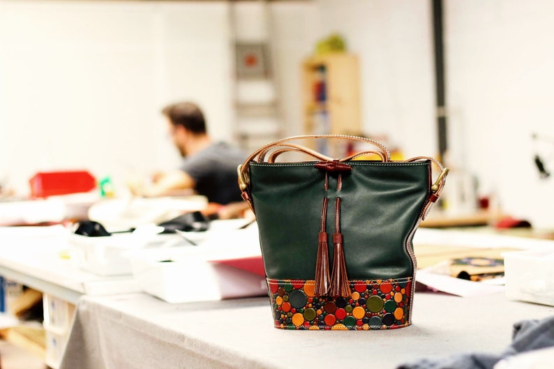 Leather bucket bag, Handmade Leather purse, Zipper handbag, Unique personalize bag, leather purse woman, genuine leather bag, bucket bag Green