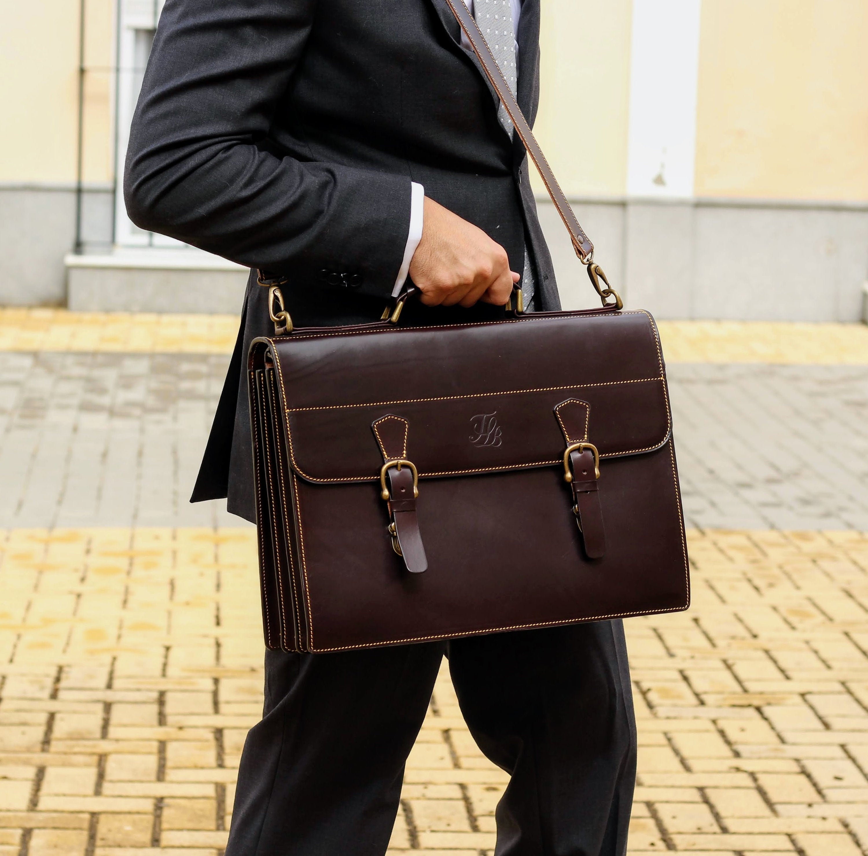 Kasgo Borsa Tracolla Uomo, Tela Borsa Porta PC 15.6 Pollici Messenger Bag Telo Cerato Impermeabile Borsa Laptop Vintage Borse Pelle Spalla Lavoro Ventiquattrore Uomo per Ufficio Affari Viaggio Kasgo Borsa Tracolla Uomo, Tela Borsa Porta PC 15.6 Pollici Messenger Bag Telo Cerato Impermeabile Borsa Laptop Vintage Borse Pelle Spalla Lavoro Ventiquattrore Uomo per Ufficio Affari Viaggio
