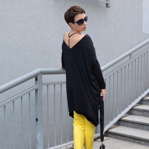 Tunic Black By Momo image 1