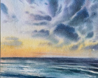 Aquarel zeegezicht. Originele aquarelkunst van de oceaan. Zonsopkomst. F4-formaat verticaal. Voor wanddecoratie. Cadeau voor een zeeman. Schilderachtige lucht.