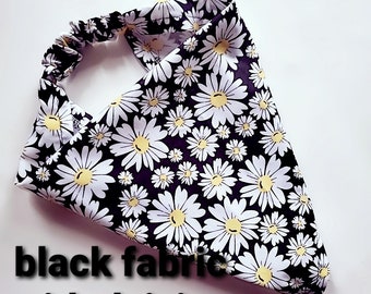 Black Daisy Headband. Floral Kerchief headband. Triangle headband. Bandana headband. Summer headbands triangle head scarf