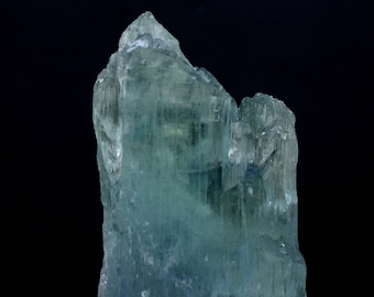 Natural Terminated Bicolor Kunzite Crystal From Afghanistan - 219 gram , 110*70*29 mm