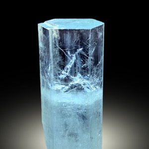 Natural Sky Blue Color Aquamarine Crystal, Aquamarine Gemstone, Aquamarine Crystal from Shigar valley Skardu Pakistan - 39 gram