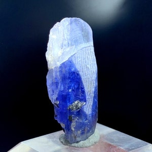 Tanzanite Crystal | Natural Tanzanite | Blue Tanzanite | Tanzanite Stone | Tanzanite for sale | Raw Tanzanite | Raw Gemstone | 19.55 cts