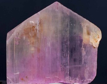 V-Shape Terminated Pink Kunzite Crystal From Afghanistan - 31 Gram , 35*37*13 mm