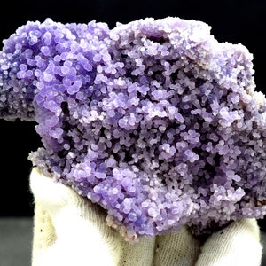 Natural Chalcedony Grape Agate Specimen, Chalcedony crystals, Purple Chalcedony, Amethyst Specimen, Grape Agate from Indonesia, 252 g