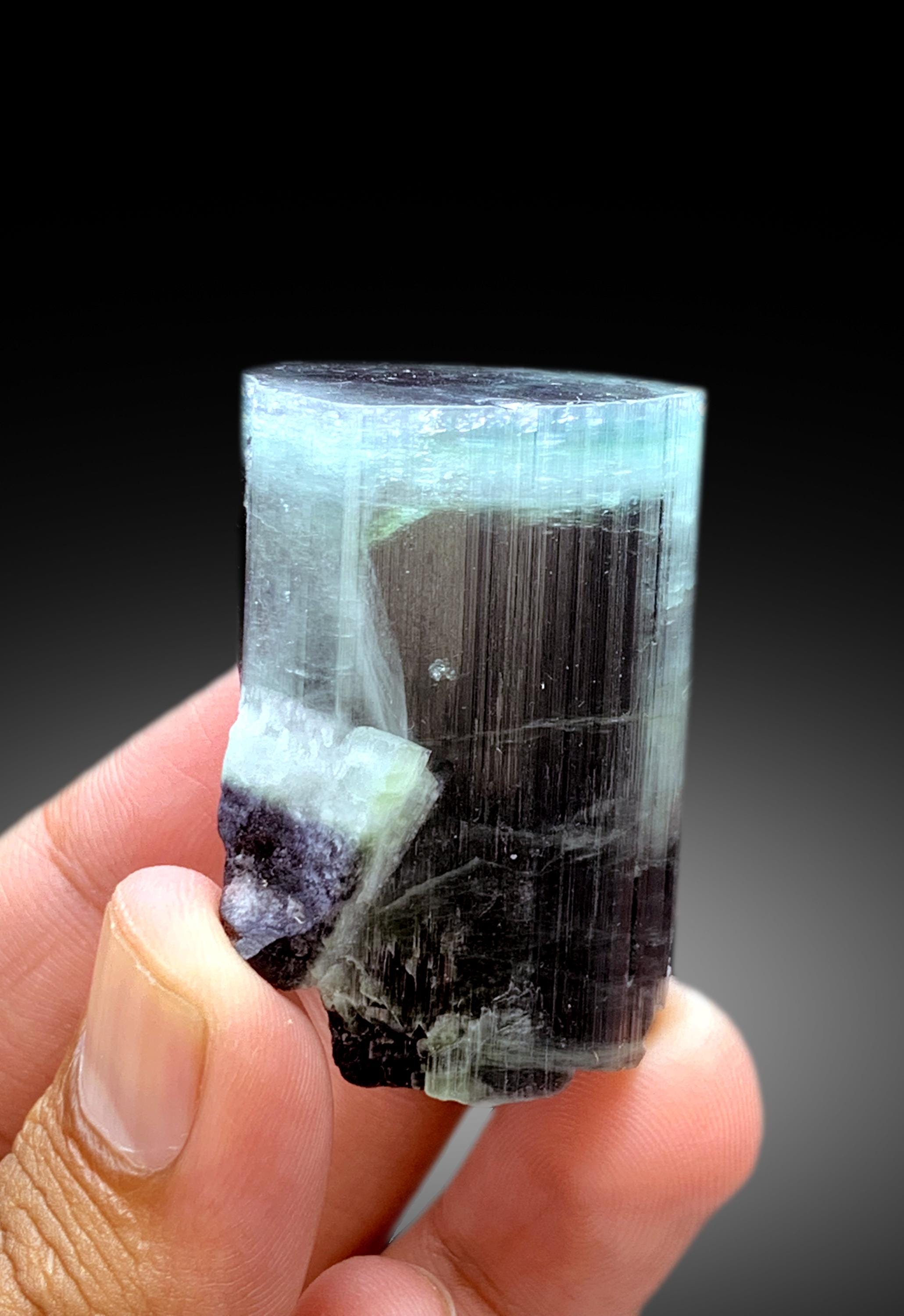 天然ブルーキャップトルマリンクリスタル、パプロクトルマリン