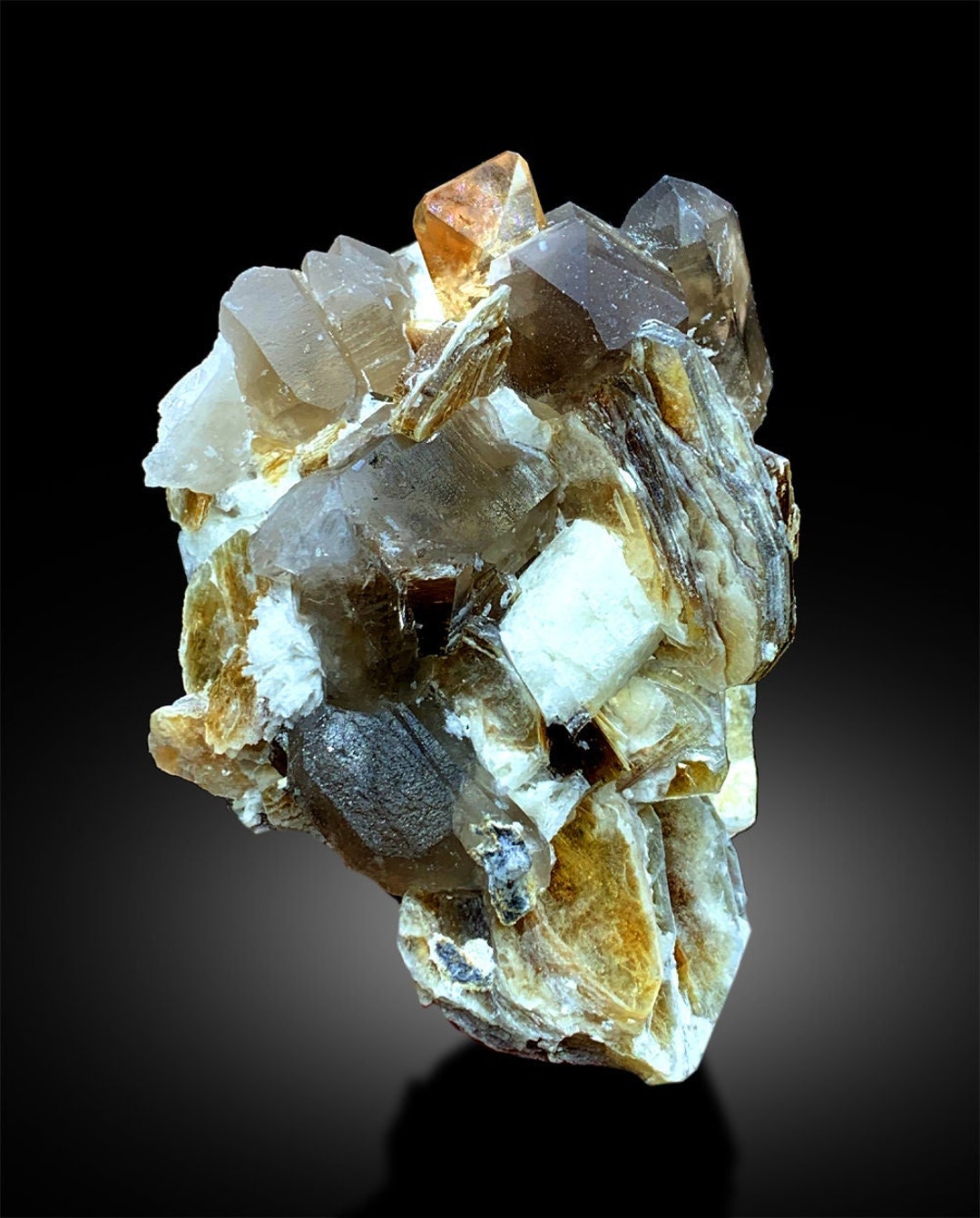 シェリーカラー トパーズ  鉱物 標本 原石 il_1080xN.3896357105_7o78.jpg