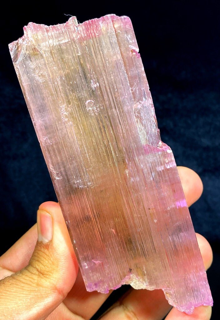 ピンククンツァイト原石：天然治癒宝石（321グラム） - Etsy 日本