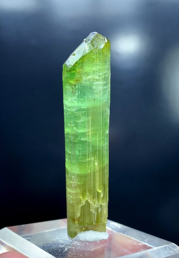 Green tourmaline crystal clearance