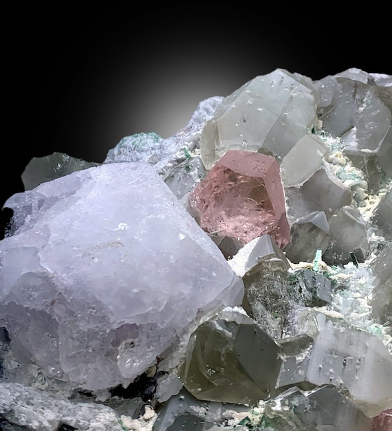 天然ピンクモルガナイト、クォーツクリスタル、グリーントルマリン