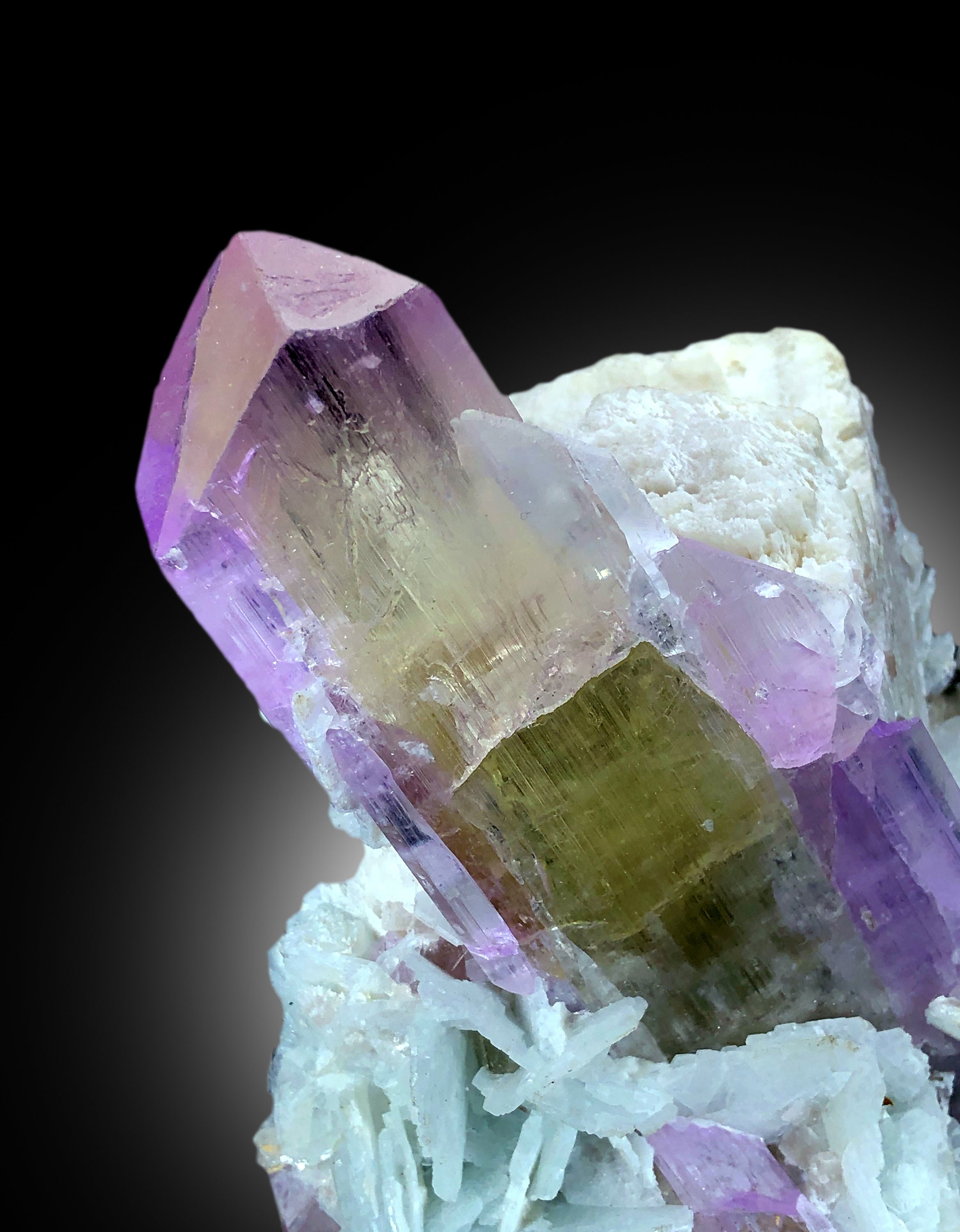 V Shape Terminated Pink Color Kunzite With Cleavelandite Albite and ...