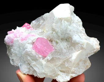 ピンクトルマリン結晶、水晶、雲母、長石を含むアフガニスタン産原石